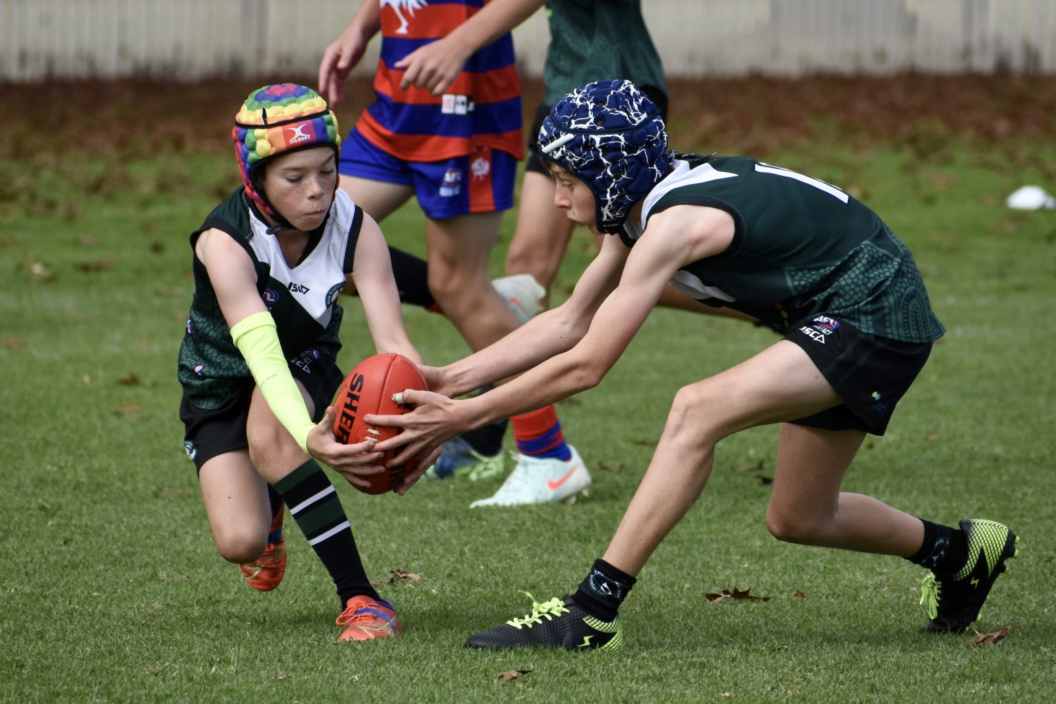 Young players invited to Nomads AFL Come and Try day | New England Times