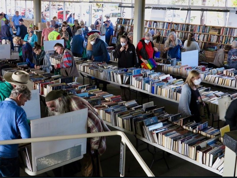 Calling all book lovers: Armidale Rotary Book Fair returns with thousands of bargains