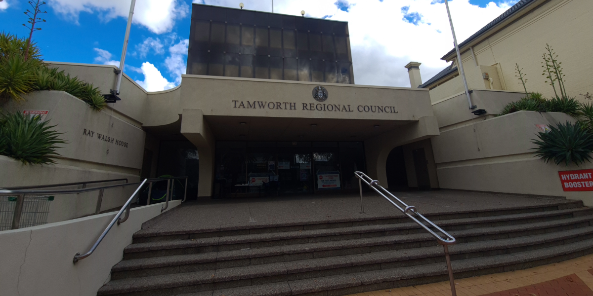 Council to vote on Ray Walsh House sale as residents call for caution
