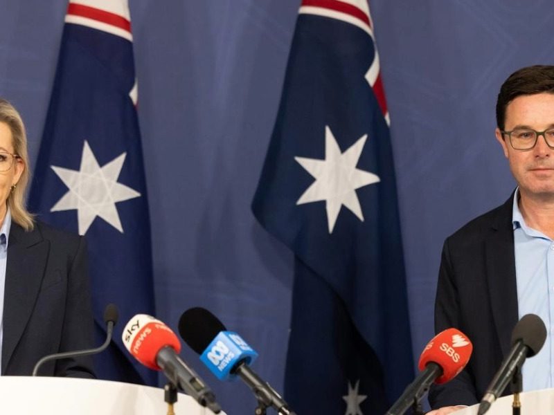 Coalition to reunite as feuding leaders strike deal