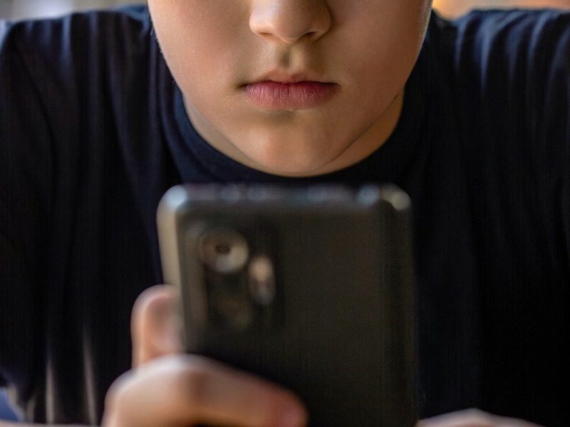 NSW joins High Court battle to protect kids online