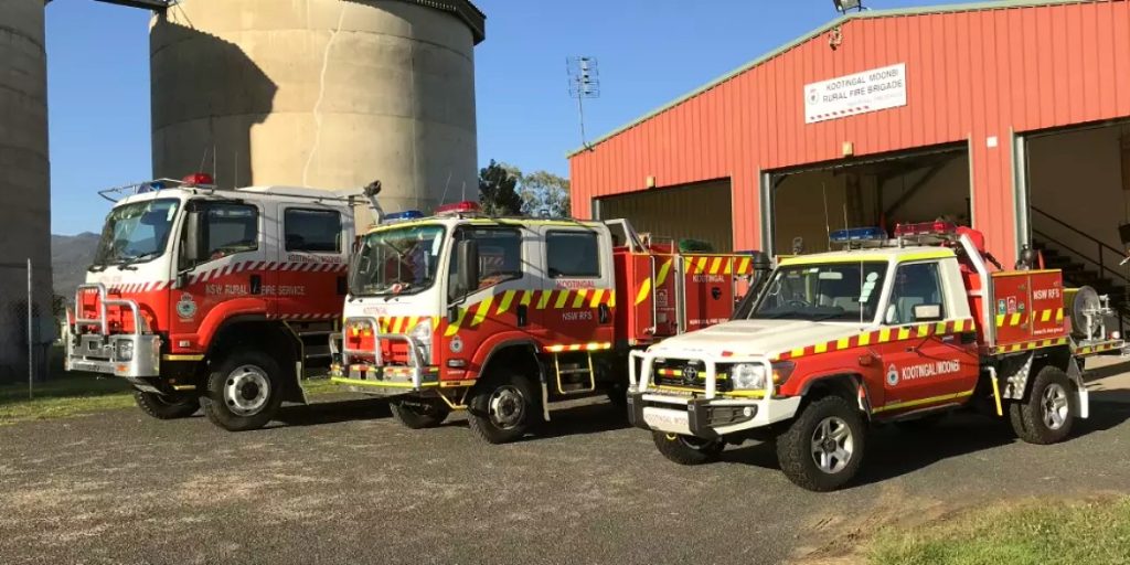 Nsw Transporter Rfs NSW RFS 'red fleet' ownership delayed by bureacracy | New England Times